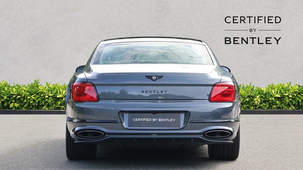 Bentley Flying Spur 4.0 V8 Hybrid Azure Blackline Silver #8