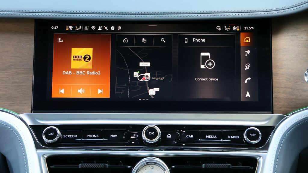 Bentley Flying Spur 4.0 V8 Hybrid Azure Blackline Silver #39