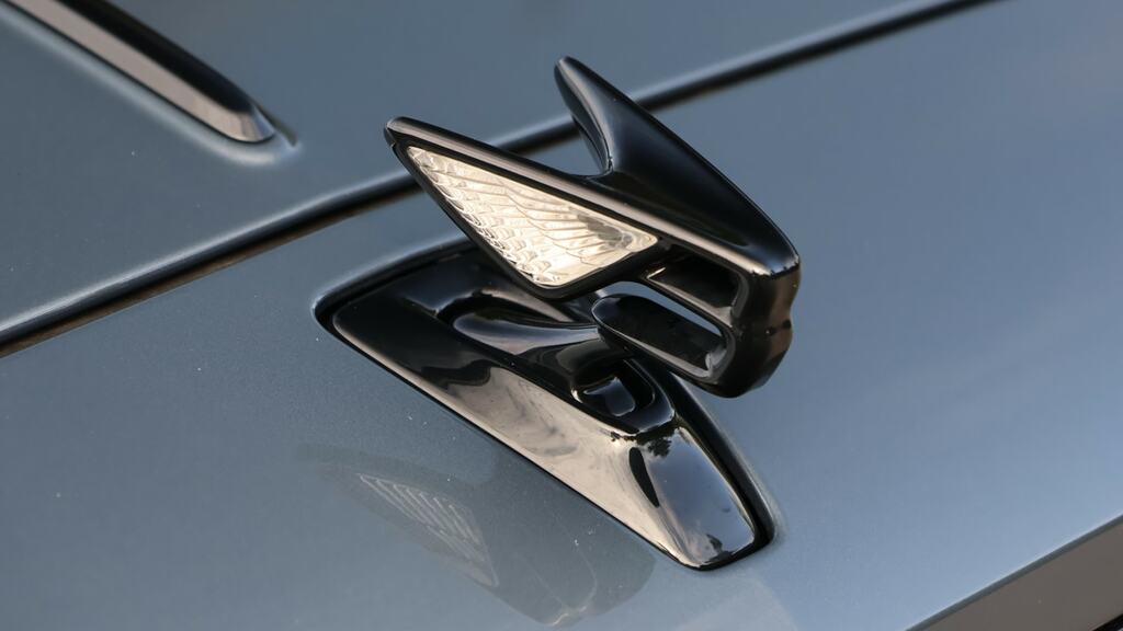 Bentley Flying Spur 4.0 V8 Hybrid Azure Blackline Silver #26