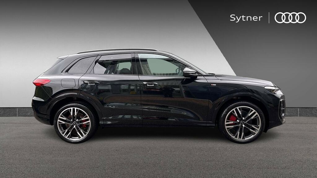 Audi Q5 2.0 Tdi Quattro Edition 1 S Tronic Black #4