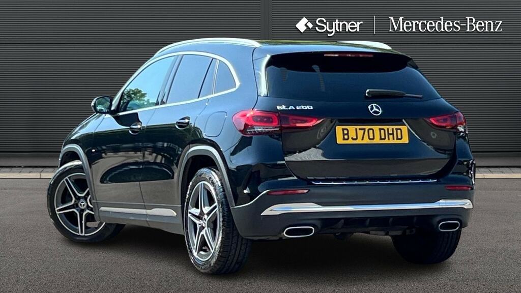 Mercedes-Benz GLA Class Gla 200 Amg Line BJ70DHD Black #2