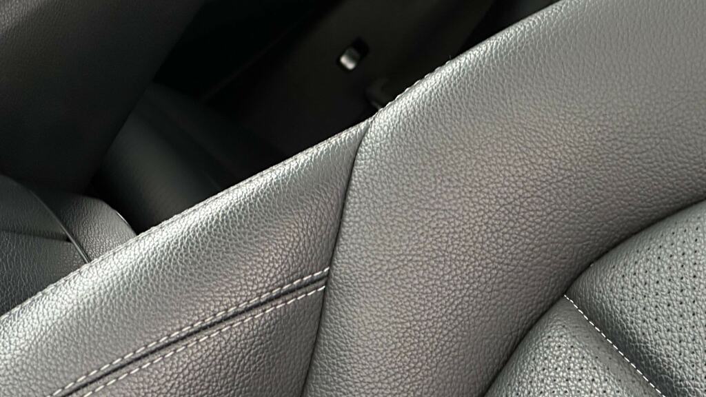 Mercedes-Benz GLC Class Glc 350 D 4Matic Amg Line Premium Plus Black #17