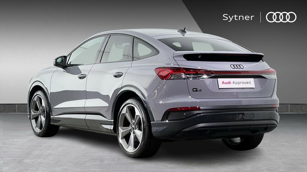 Audi Q4 E Tron 210Kw 45 82Kwh Black Edition Grey #3
