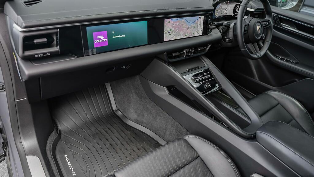 Porsche Macan 265Kw 100Kwh Grey #3