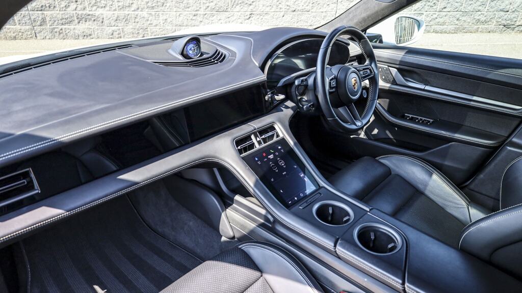 Porsche Taycan Turbo S  #8