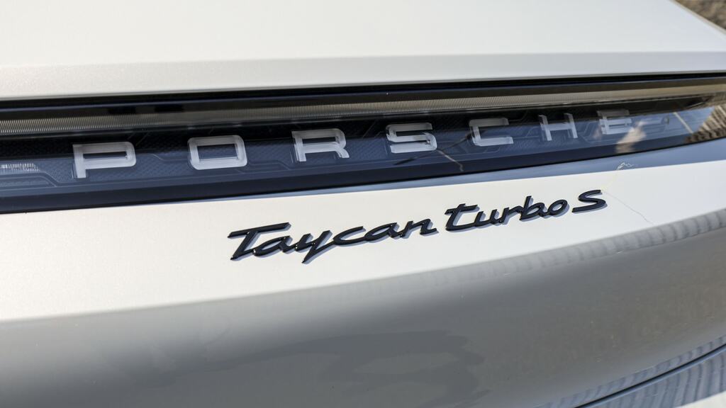 Porsche Taycan Turbo S  #34