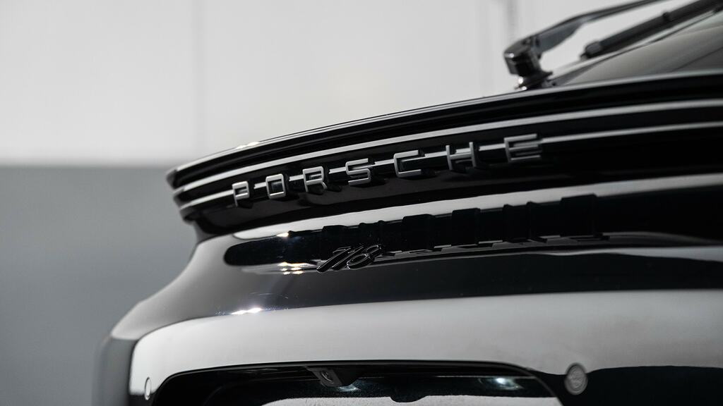 Porsche 718 Cayman 2.0 Style Edition Pdk White #24