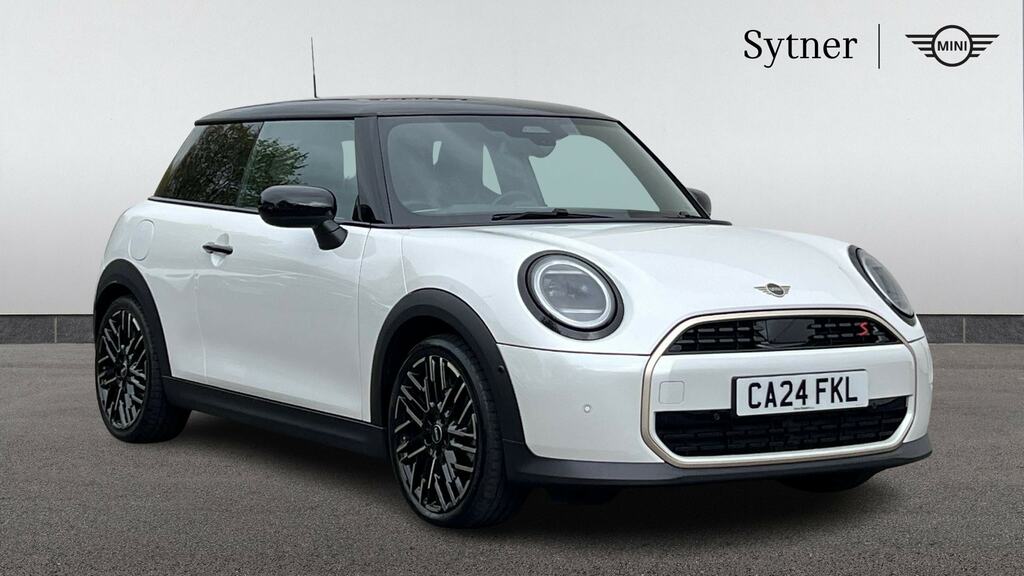 Mini Hatch 2.0 S Exclusive CA24FKL White