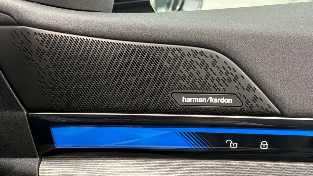 BMW i5 I5 Edrive40 M Sport Saloon Blue #19