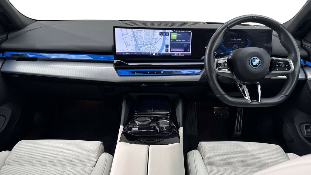 BMW i5 250Kw Edrive40 Sport Edition 84Kwh At Teccmf Black #4