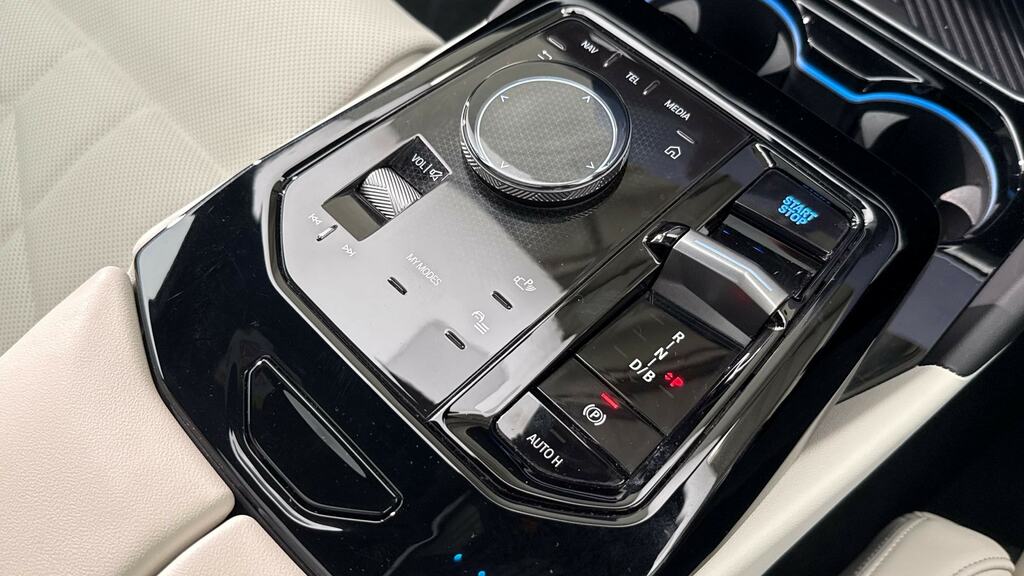 BMW i5 I5 Edrive40 M Sport Saloon Blue #10