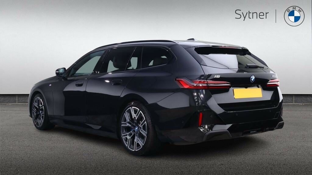 BMW i5 250Kw Edrive40 Sport Edition 84Kwh At Teccmf Black #2
