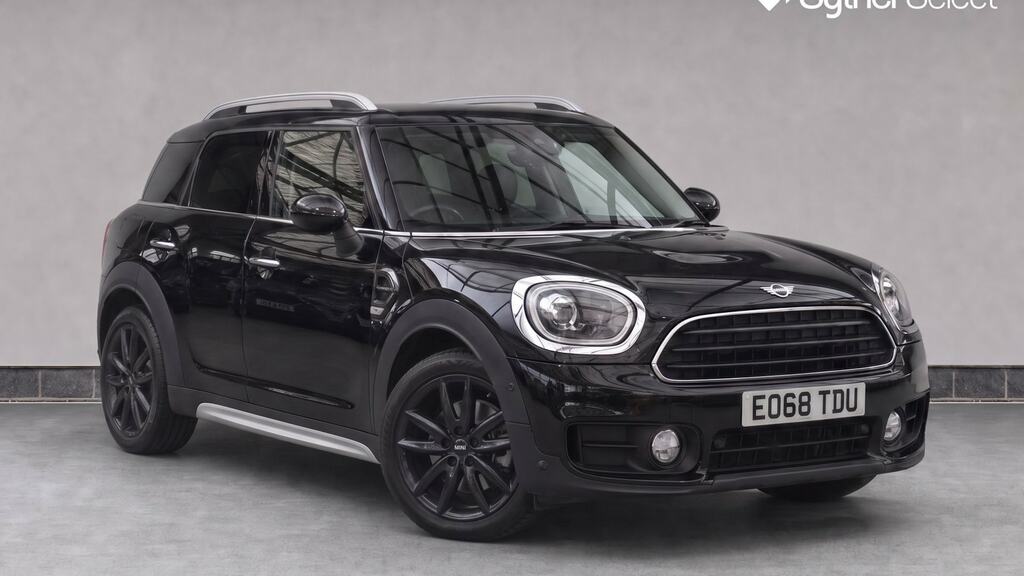 Mini Countryman 1.5 Cooper Nav Pack Black