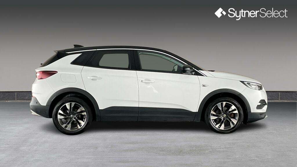 Vauxhall Grandland X 1.2 Turbo Sri Nav SM70JHF White #3