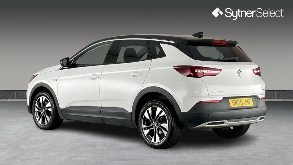 Vauxhall Grandland X 1.2 Turbo Sri Nav SM70JHF White #2