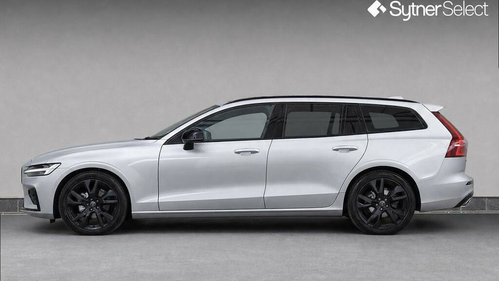 Volvo V60 B3 R-design Only 33,790 #8