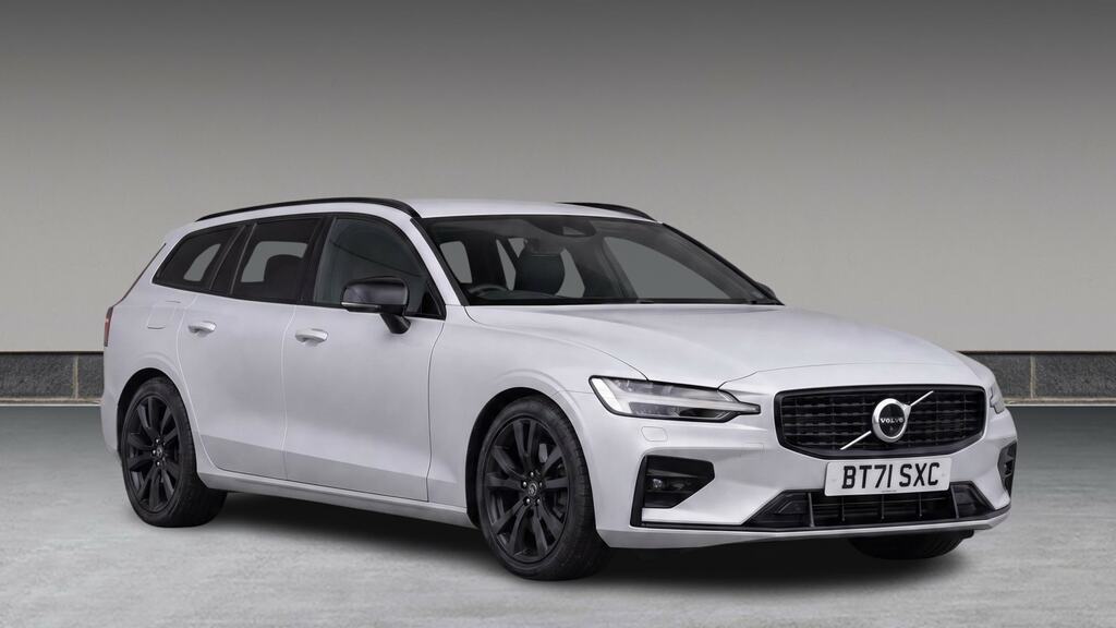 Volvo V60 2.0 B3p R Design Gold