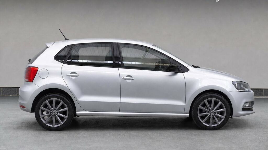 Volkswagen Polo Match Blue #8