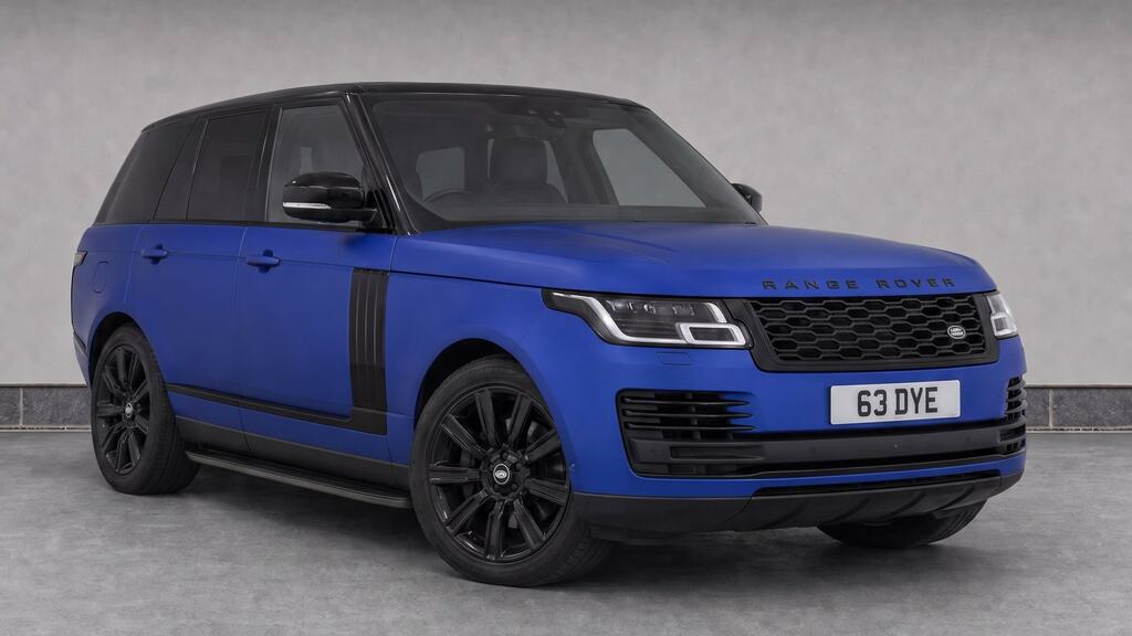 Land Rover Range Rover 2.0 P400e Blue