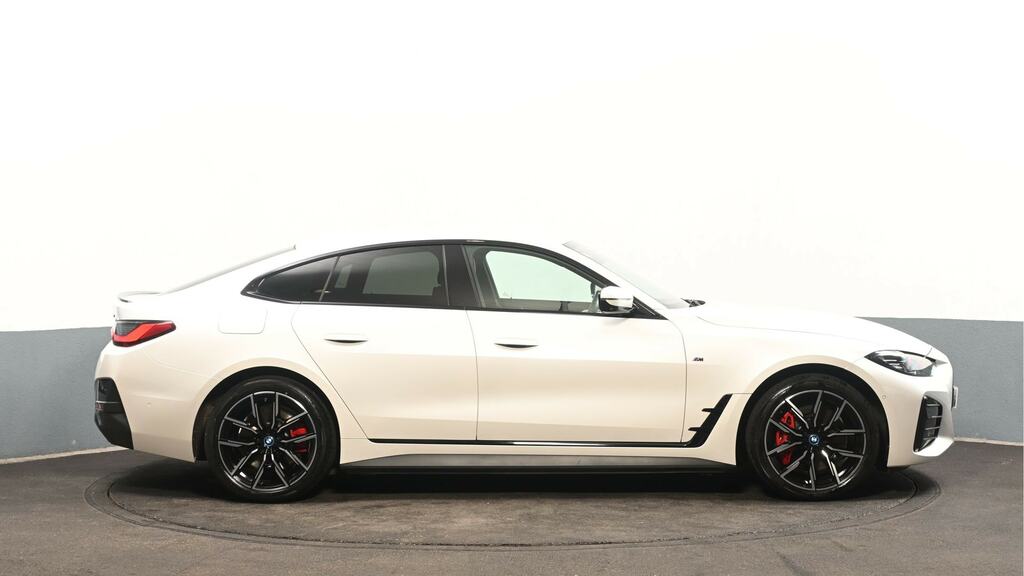 BMW i4 250Kw Edrive40 M Sport 83.9Kwh Techpro White #3