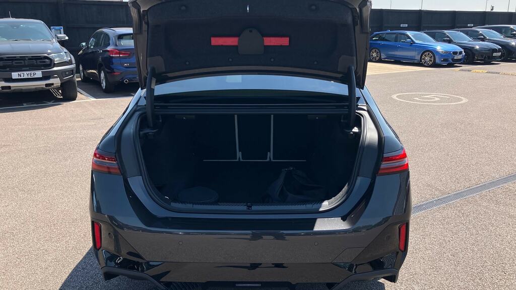 BMW 5 Series 530E M Sport Black #13