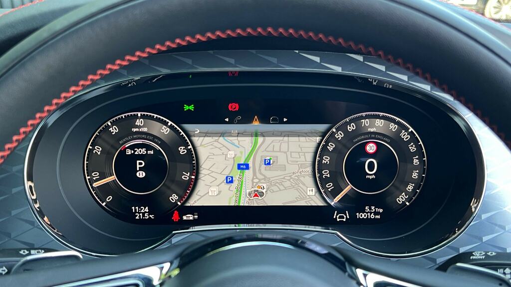Bentley Bentayga 4.0 V8 Azure Estate Black #17