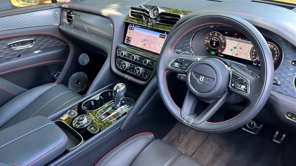 Bentley Bentayga 4.0 V8 Azure Estate Black #9