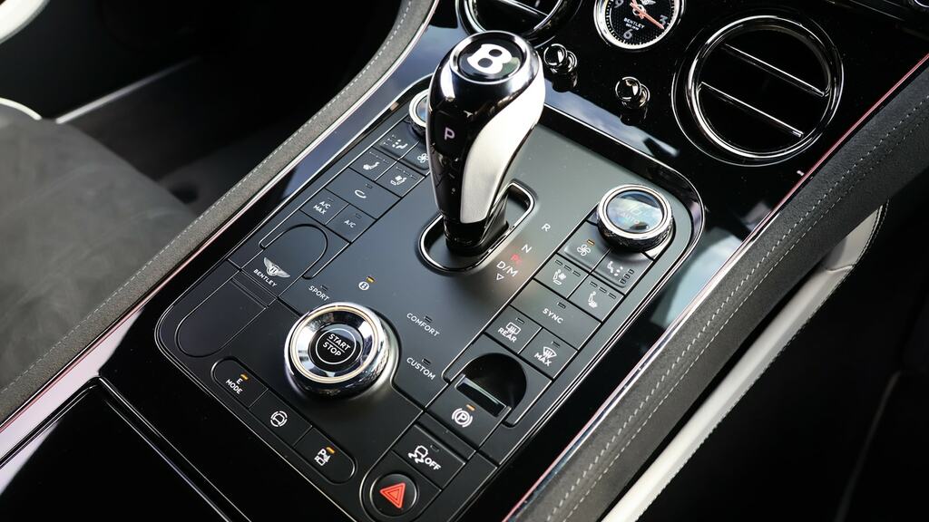 Bentley Continental Gt 4.0 V8 Hybrid Black Edition Tour Spec White #13