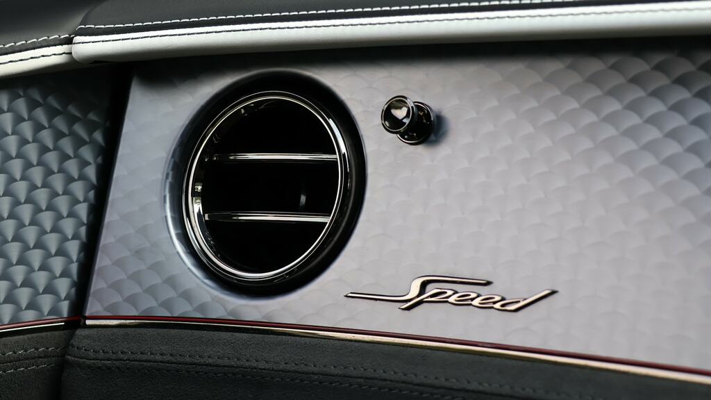 Bentley Continental Gt 4.0 V8 Hybrid Black Edition Tour Spec White #14