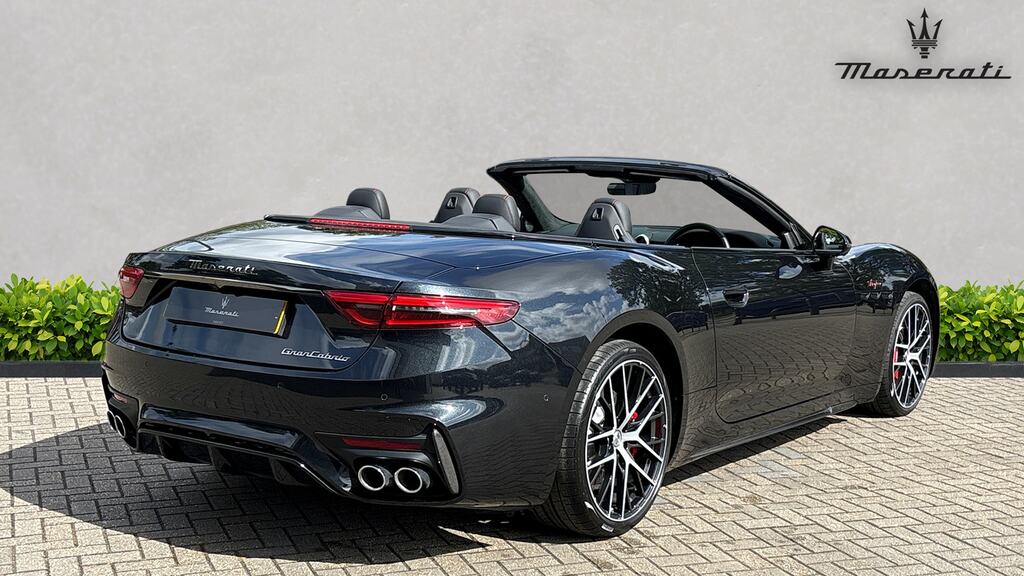 Maserati GranCabrio 3.0 V6 Trofeo Blue #5