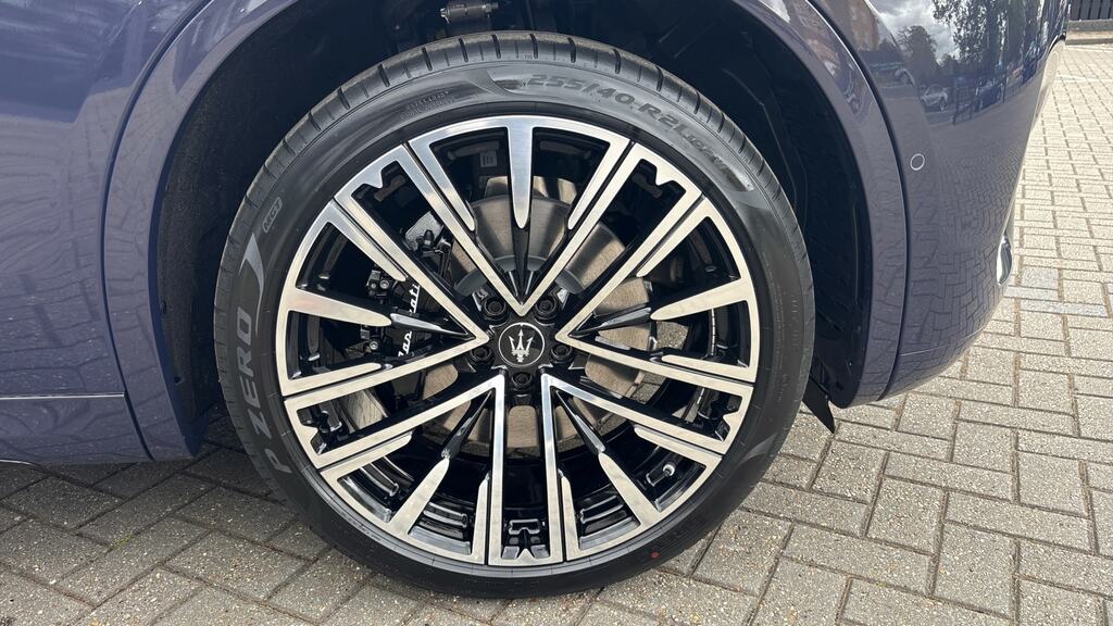 Maserati Grecale 48V Mhev 330 Modena Blue #17