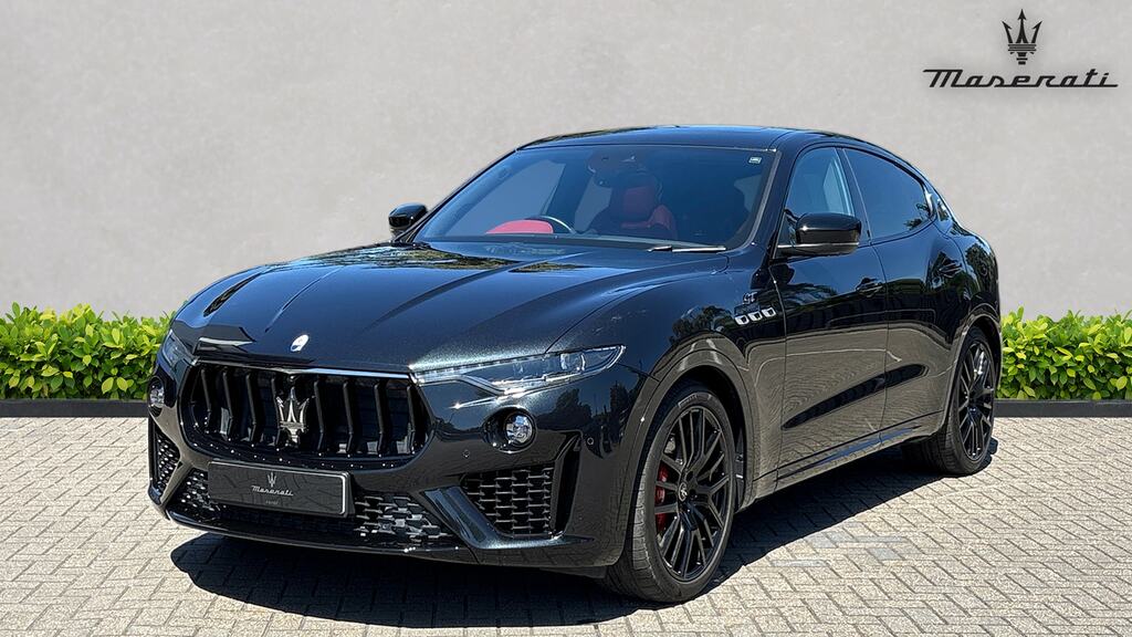 Maserati Levante Hybrid Gt Sport Pack Black #4