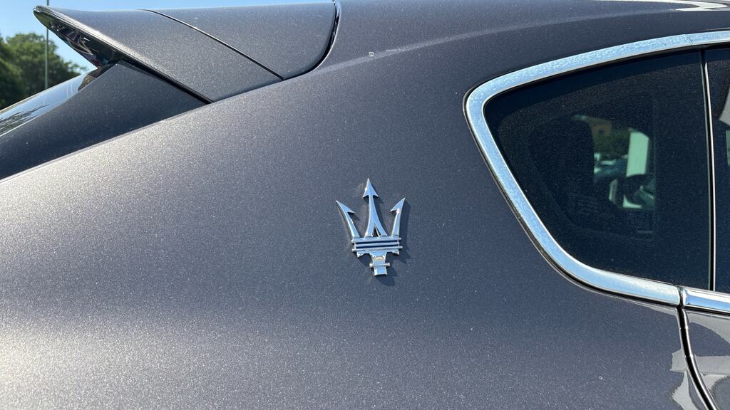 Maserati Levante V6 Modena Grey #25