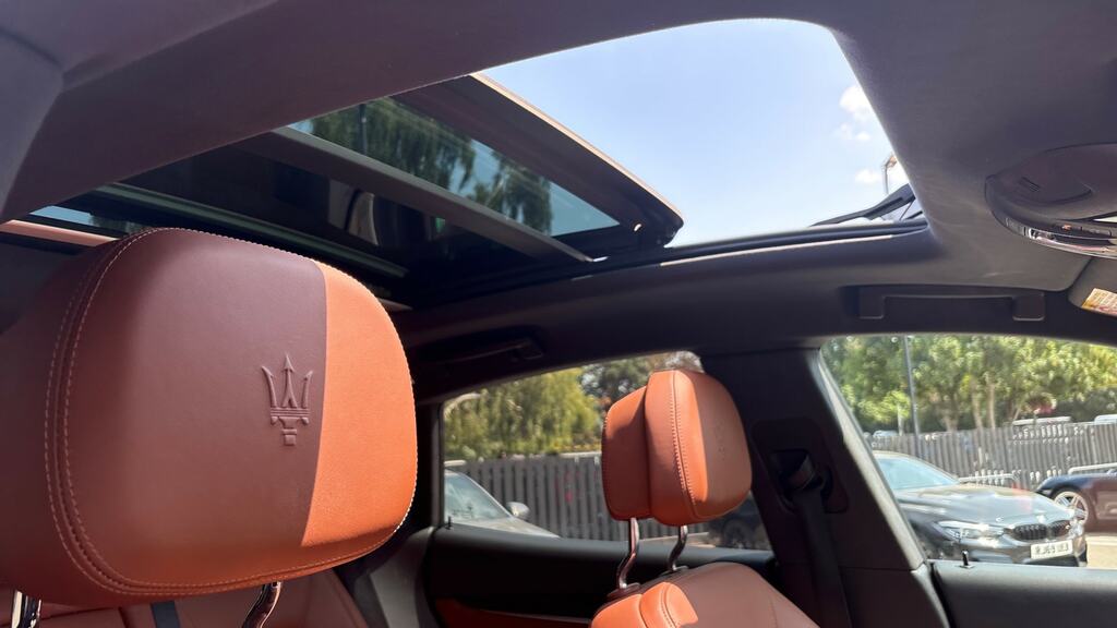 Maserati Levante V6 White #22