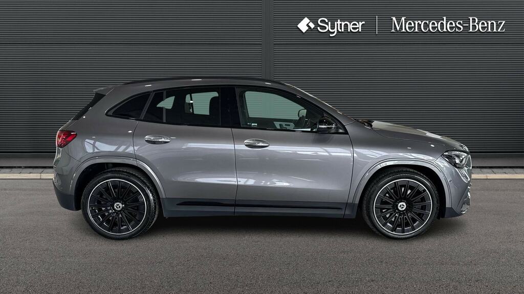 Mercedes-Benz GLA Class Gla 220D 4Matic Amg Line Premium Plus Grey #4