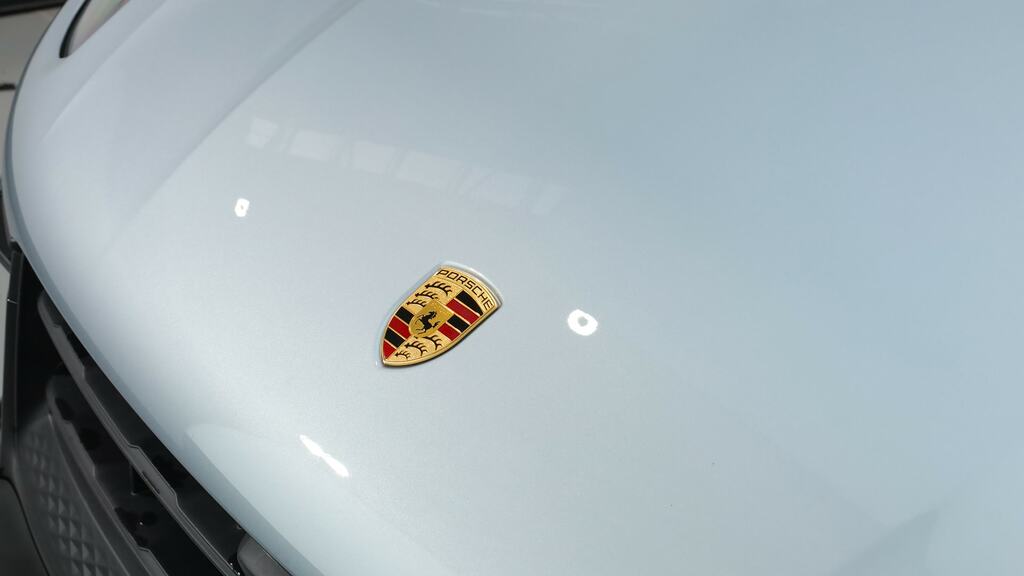 Porsche Macan 470Kw Turbo 100Kwh Grey #25