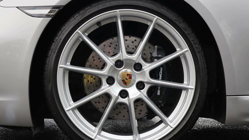 Porsche 718 Boxster 4.0 Gts Silver #4