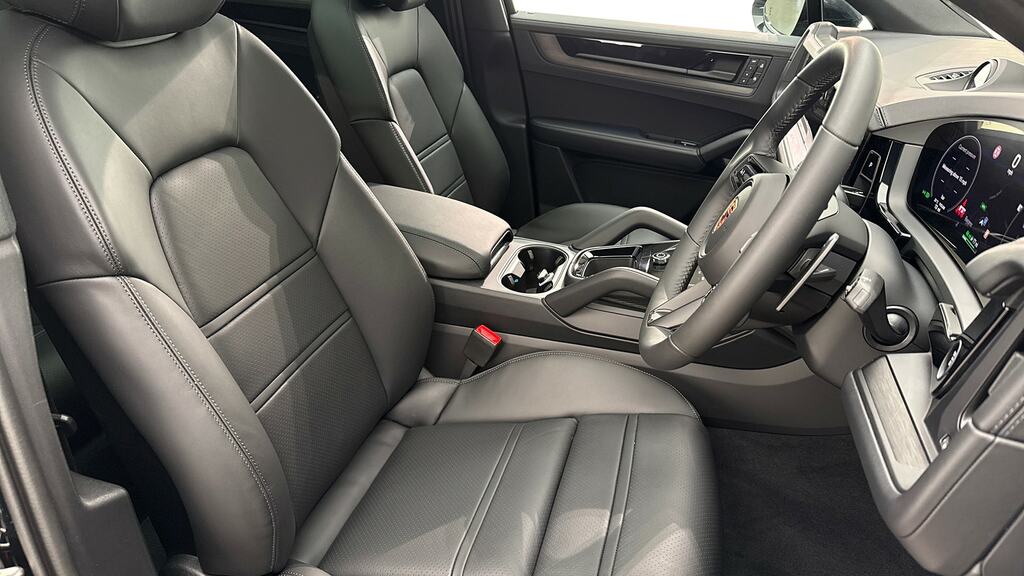 Porsche Cayenne V6 E-hybrid 25.9Kwh S Black Edition Tiptronics Eur Black #11