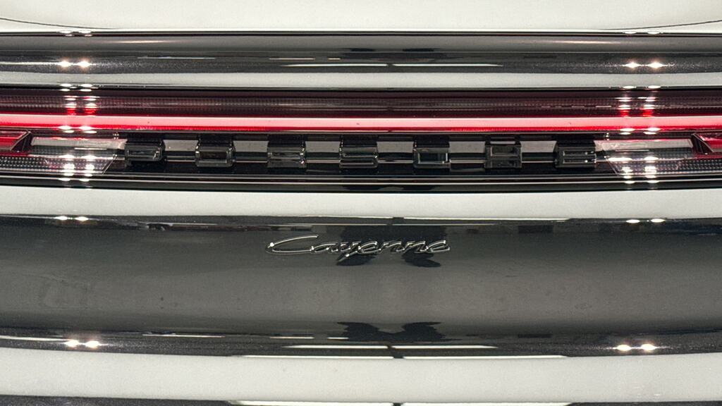 Porsche Cayenne V6 E-hybrid 25.9Kwh S Black Edition Tiptronics Eur Black #26