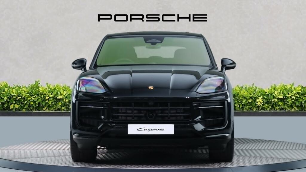 Porsche Cayenne E-hybrid Black Edition Tiptronic S Black #2