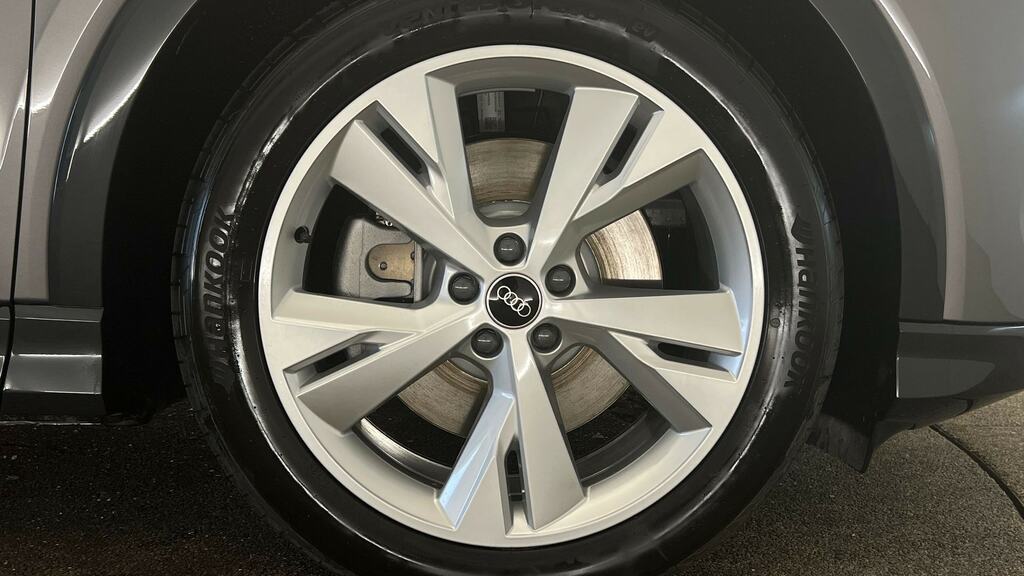 Audi Q4 E Tron 210Kw 45 82Kwh S Line Leather Grey #5