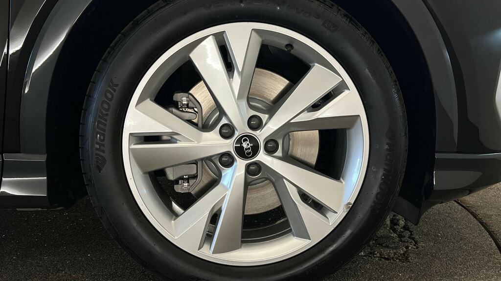 Audi Q4 E Tron 210Kw 45 82Kwh S Line Leather Black #5