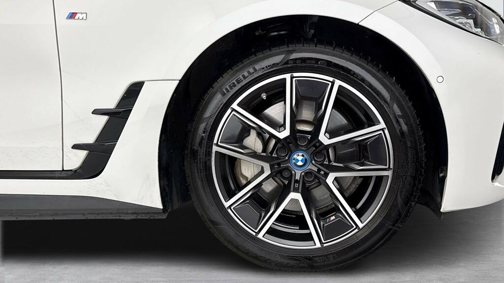 BMW i4 400Kw M50 83.9Kwh Grey #14