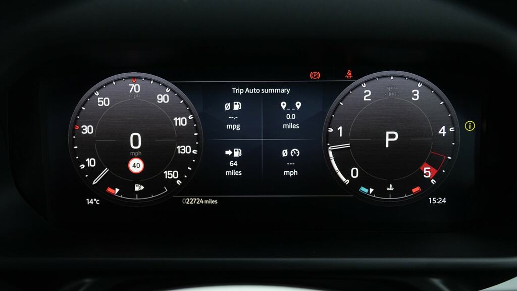 Land Rover Defender 90 3.0 D250 X-dynamic Se 90 Silver #16