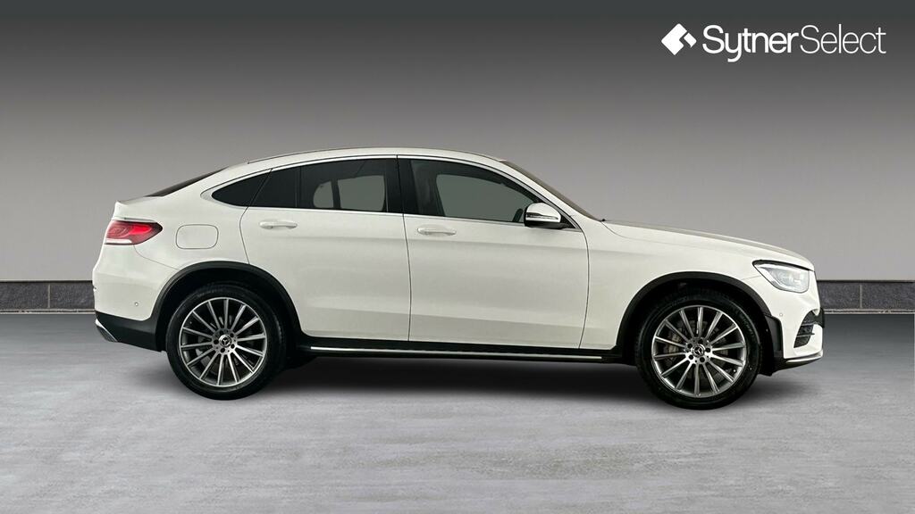 Mercedes-Benz GLC Class Glc 300 4Matic Amg Line Premium 9G-tronic White #3