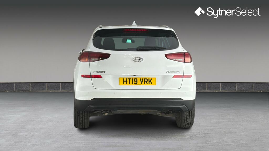 Hyundai Tucson 1.6 Gdi Se Nav 2Wd White #5