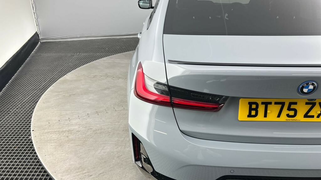 BMW 3 Series 2.0 330E 22.3Kwh M White #13