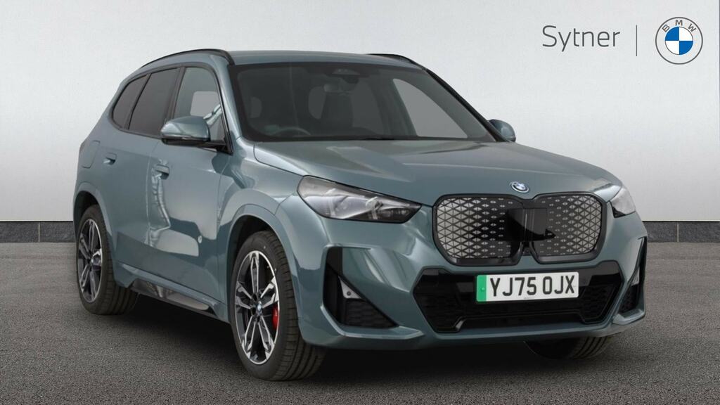 BMW iX1 150Kw Edrive20 Shadow Edition 65Kwh Green