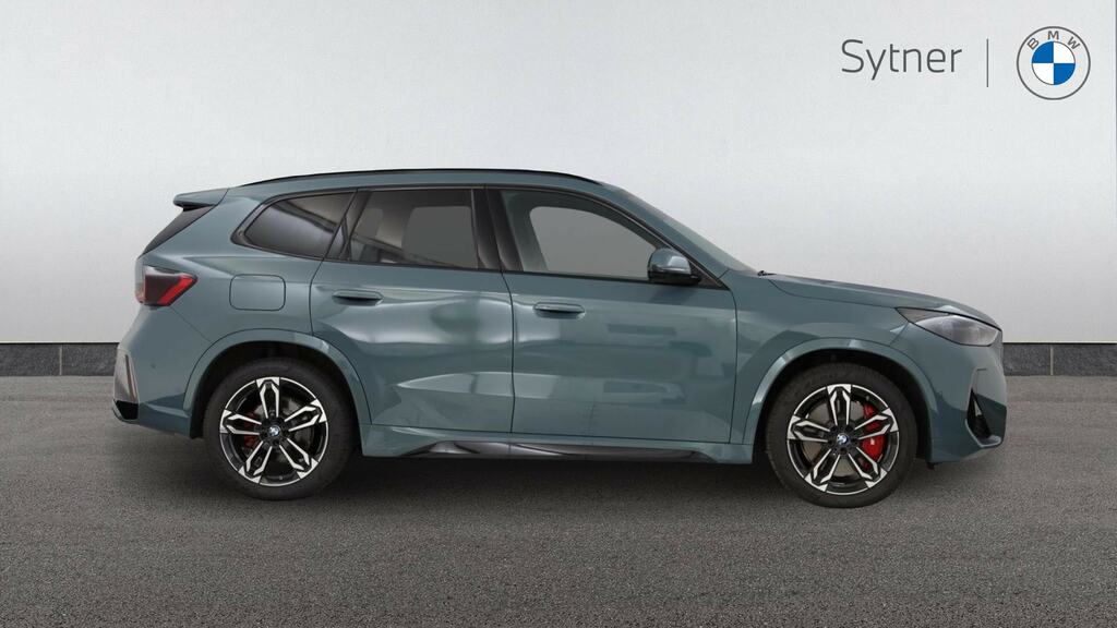 BMW iX1 150Kw Edrive20 M Sport 65Kwh Techpro Green #3