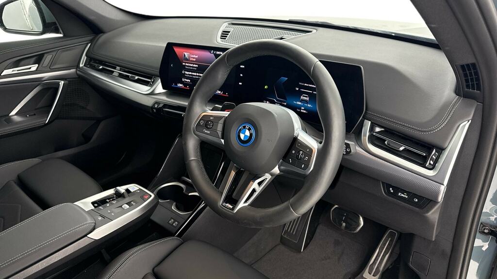 BMW iX1 150Kw Edrive20 M Sport 65Kwh Techpro Green #6